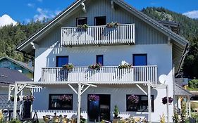 Haus Karina